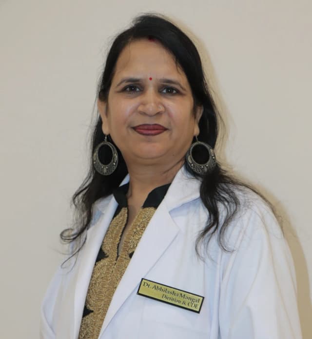Dt. Abhilasha Mangal